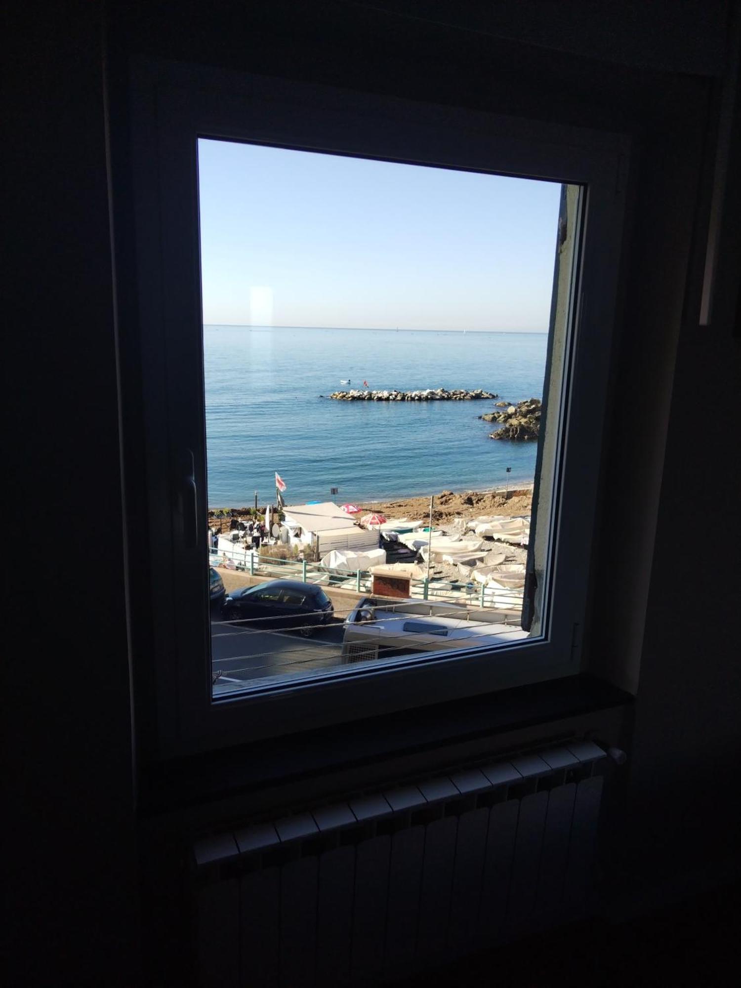 Apartamento Casa Tabata Fronte Mare Génova Exterior foto